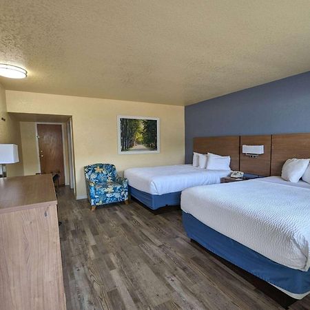 University Inn Gainesville Zewnętrze zdjęcie
