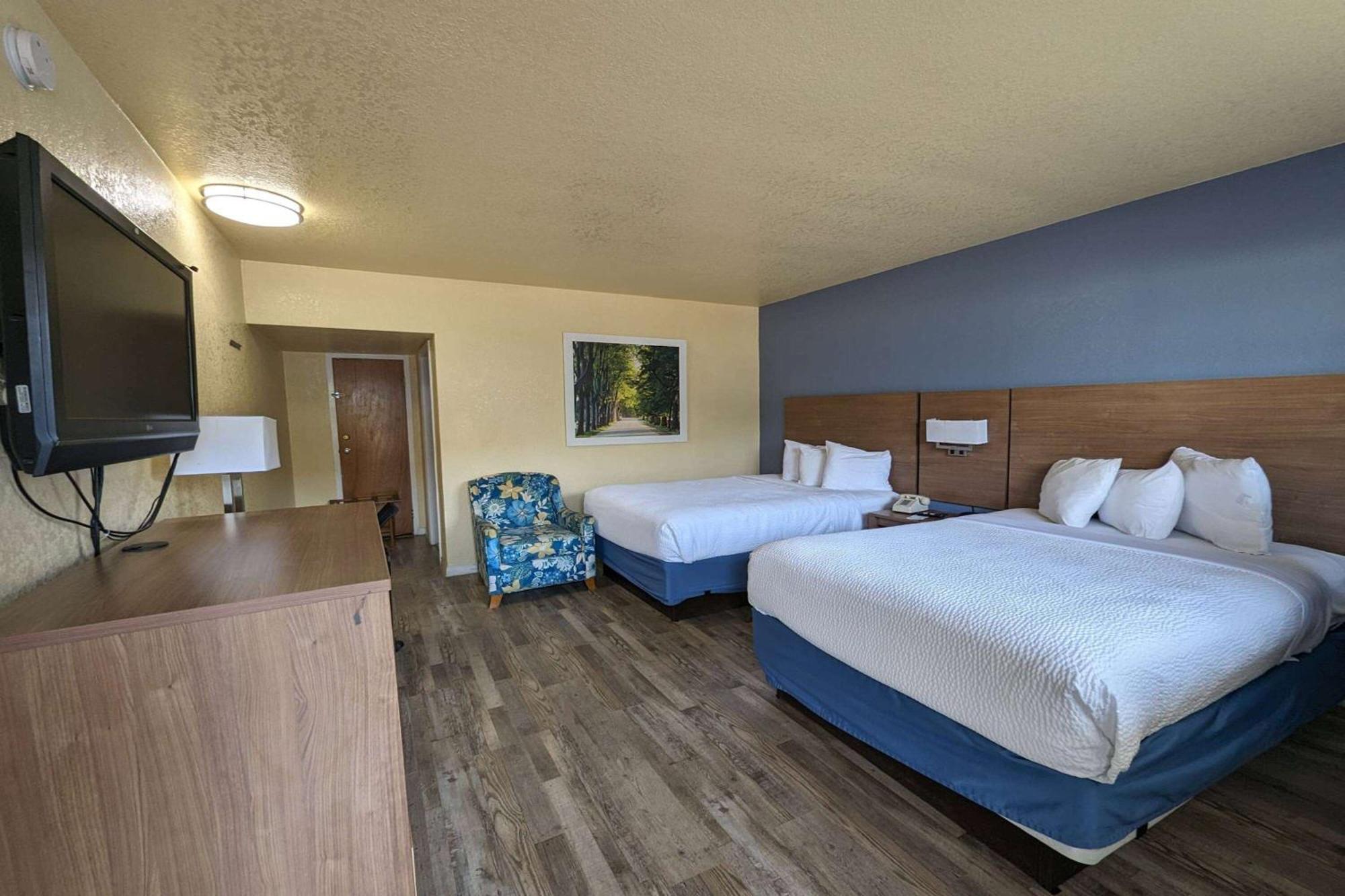 University Inn Gainesville Zewnętrze zdjęcie